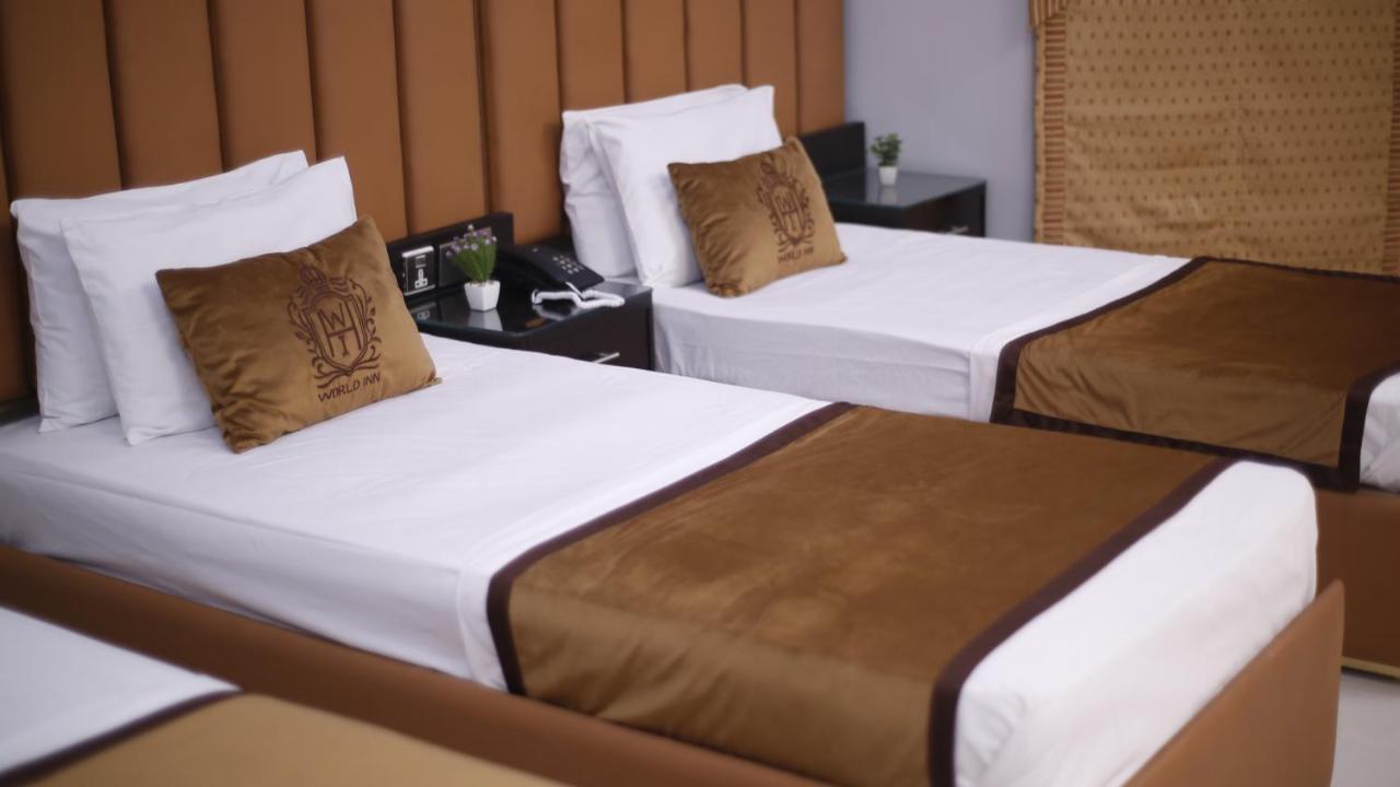 Four Squares Karachi Bed & Breakfast Exterior photo